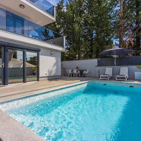 Oasis 4 - Konstantin - Hr-10679-04 By Interhome Apartmán Crikvenica