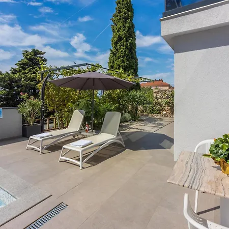 Oasis 4 - Konstantin - Hr-10679-04 By Interhome